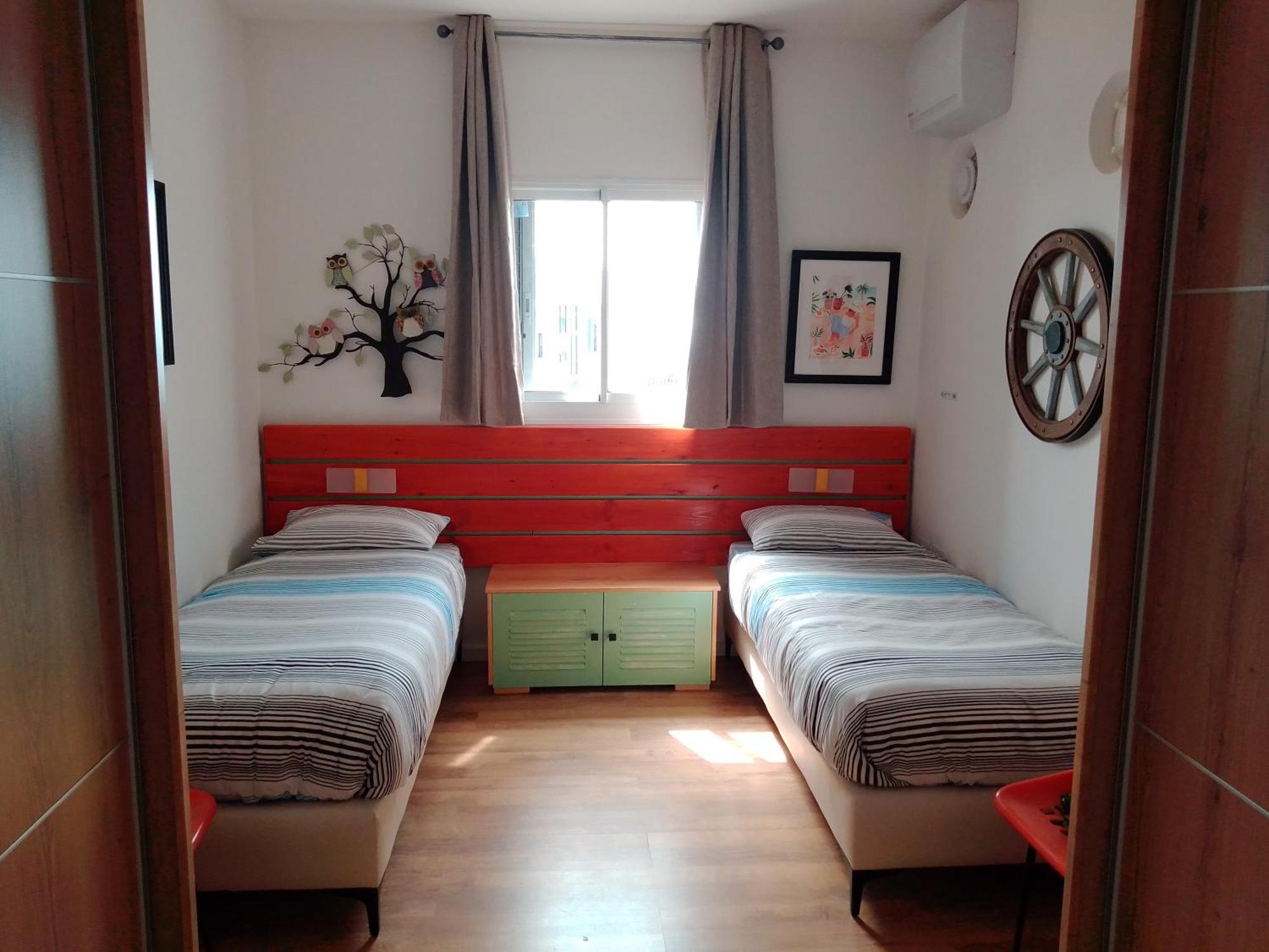 Beautiful Beach Apartment Ашдод Екстериор снимка